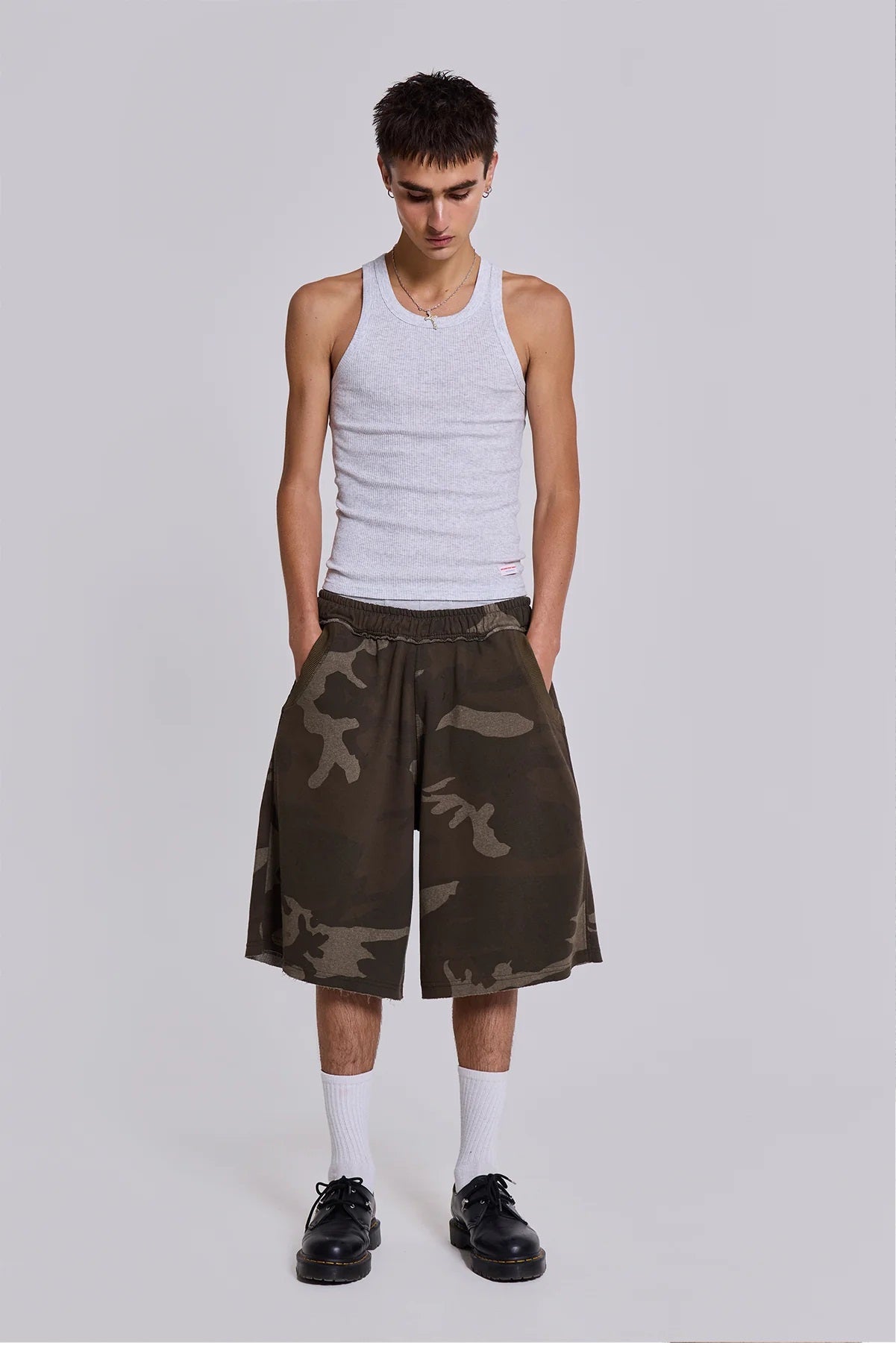 Baggy Sweat Shorts - Camo